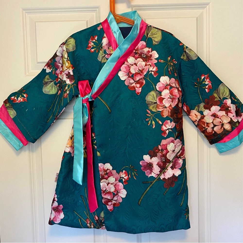 Korean Traditional Embossed Floral Dress 140/7-8Y